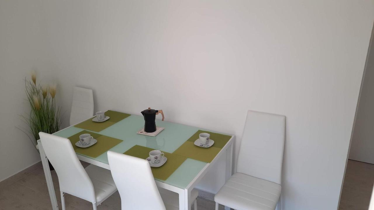 Holiday House Vela Vrta Sveti Ivan Dobrinjski Buitenkant foto
