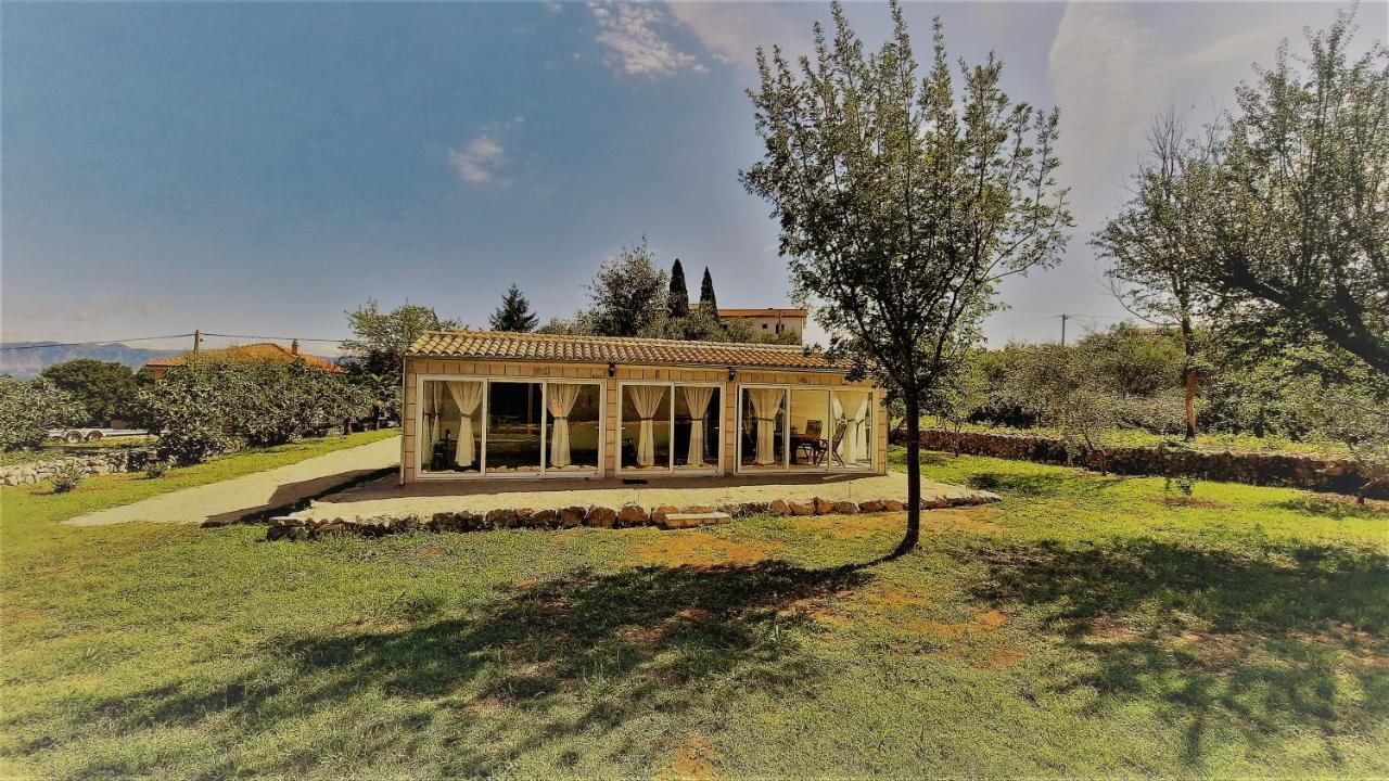 Holiday House Vela Vrta Sveti Ivan Dobrinjski Buitenkant foto