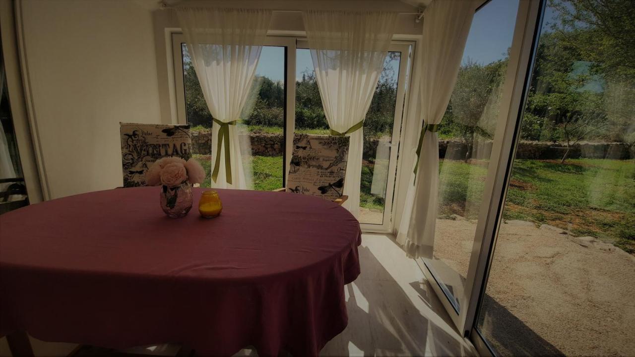 Holiday House Vela Vrta Sveti Ivan Dobrinjski Buitenkant foto