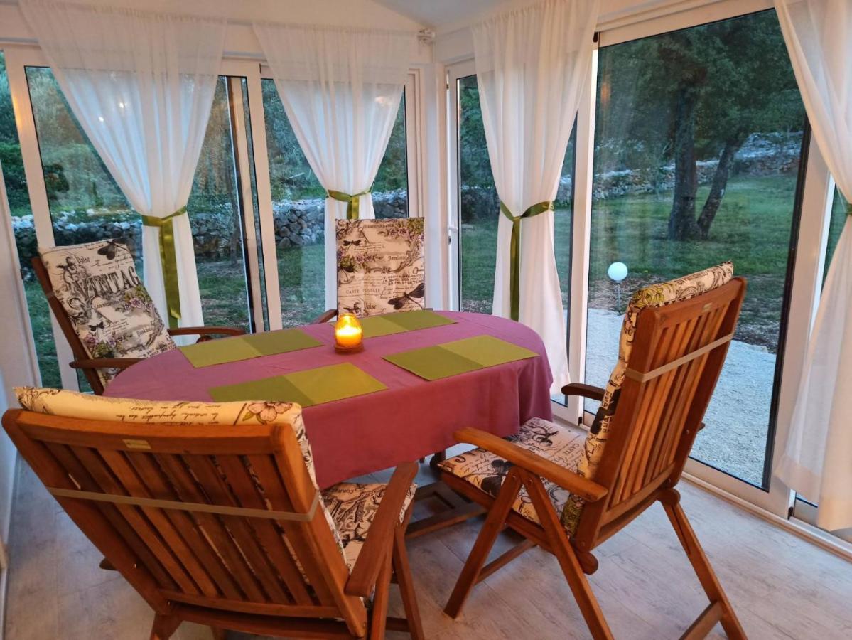 Holiday House Vela Vrta Sveti Ivan Dobrinjski Buitenkant foto