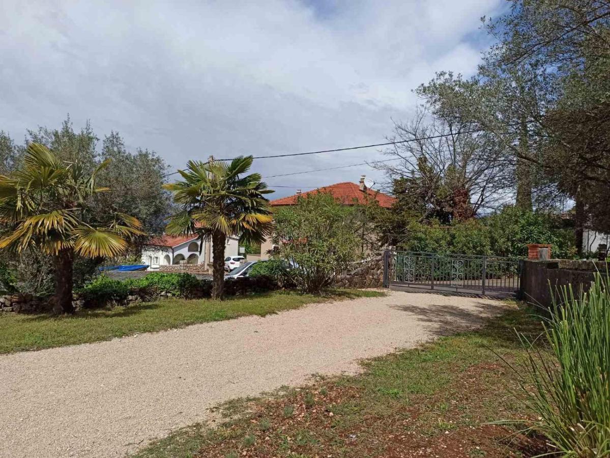 Holiday House Vela Vrta Sveti Ivan Dobrinjski Buitenkant foto