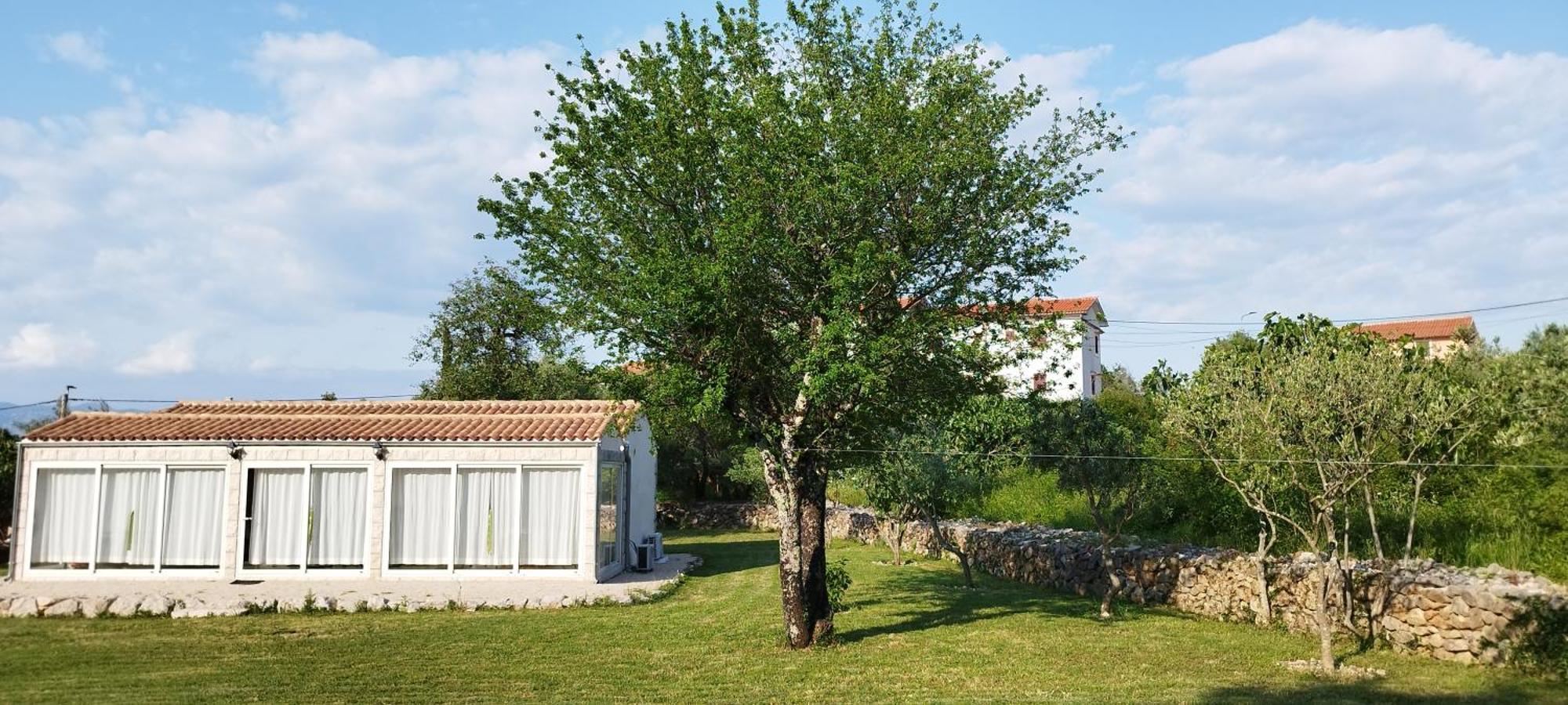 Holiday House Vela Vrta Sveti Ivan Dobrinjski Buitenkant foto
